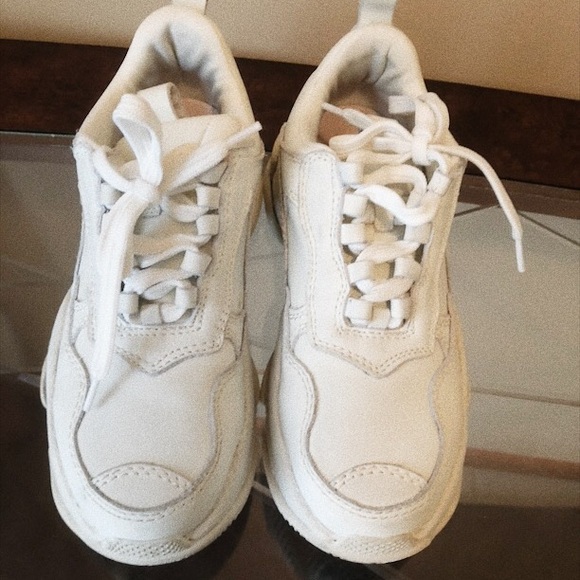 Jeffrey Campbell Chunky Sneaker - Picture 4 of 4